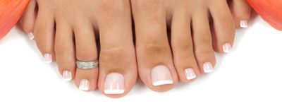 triple toes Clarks #FreeYourFeet Challenge   Get Involved to Win Prizes!