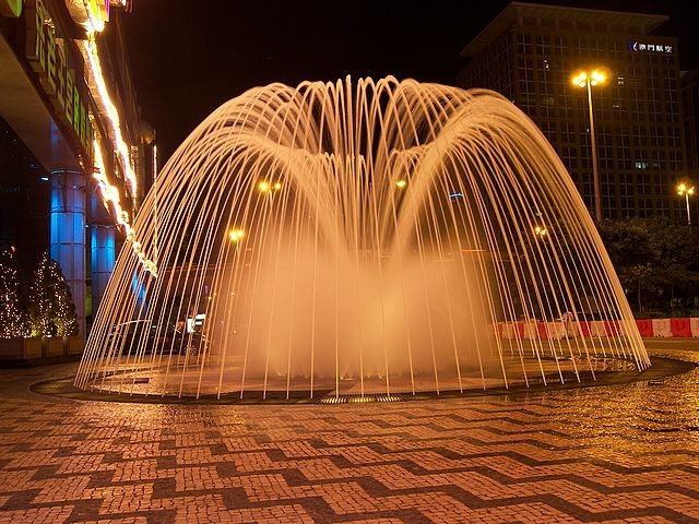 fountain Luxury Wedding Gift Ideas