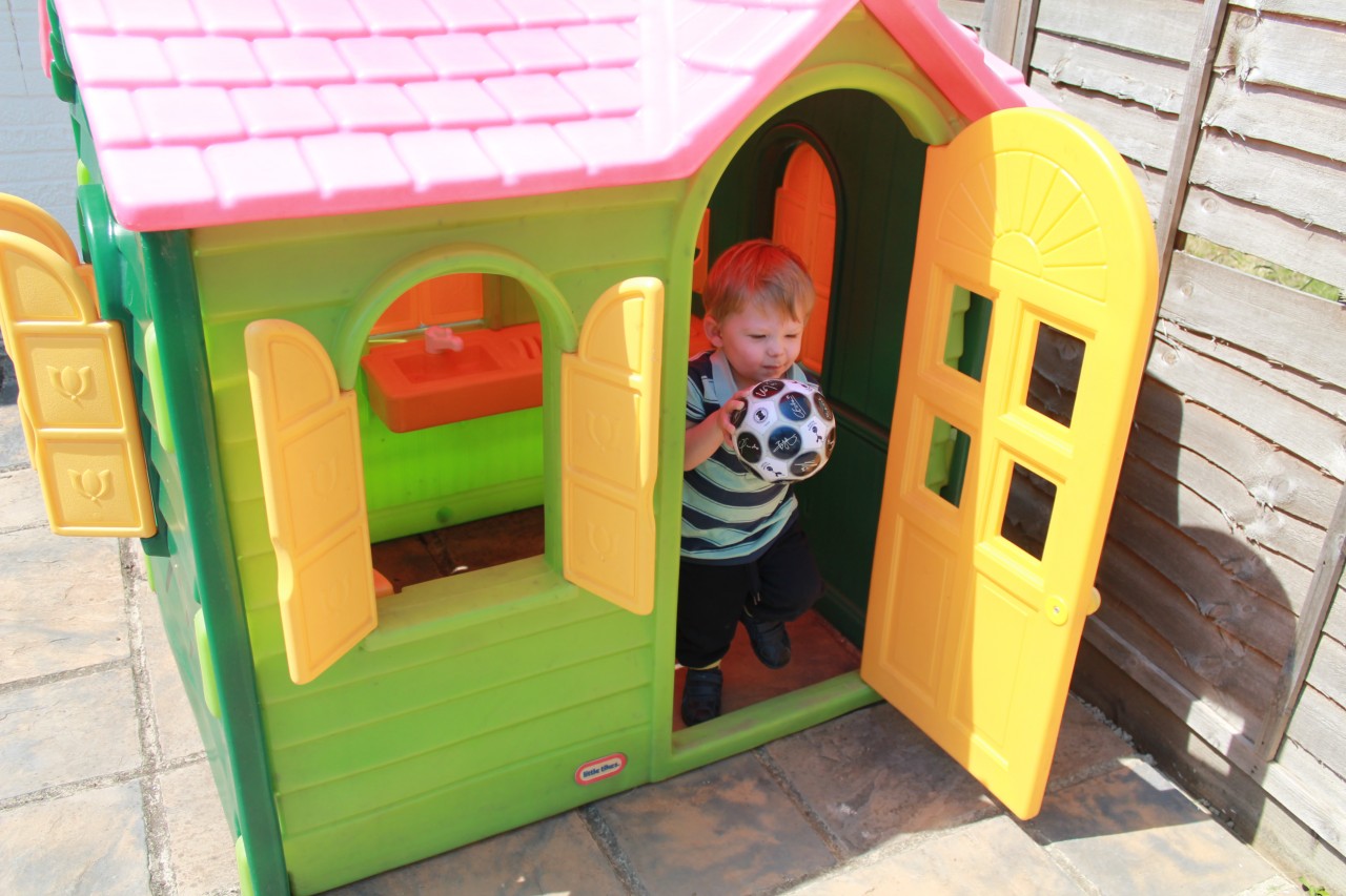 153 CBeebies, a Replica Dyson and Riding in a Police Car   all on Dexters 2nd Birthday 