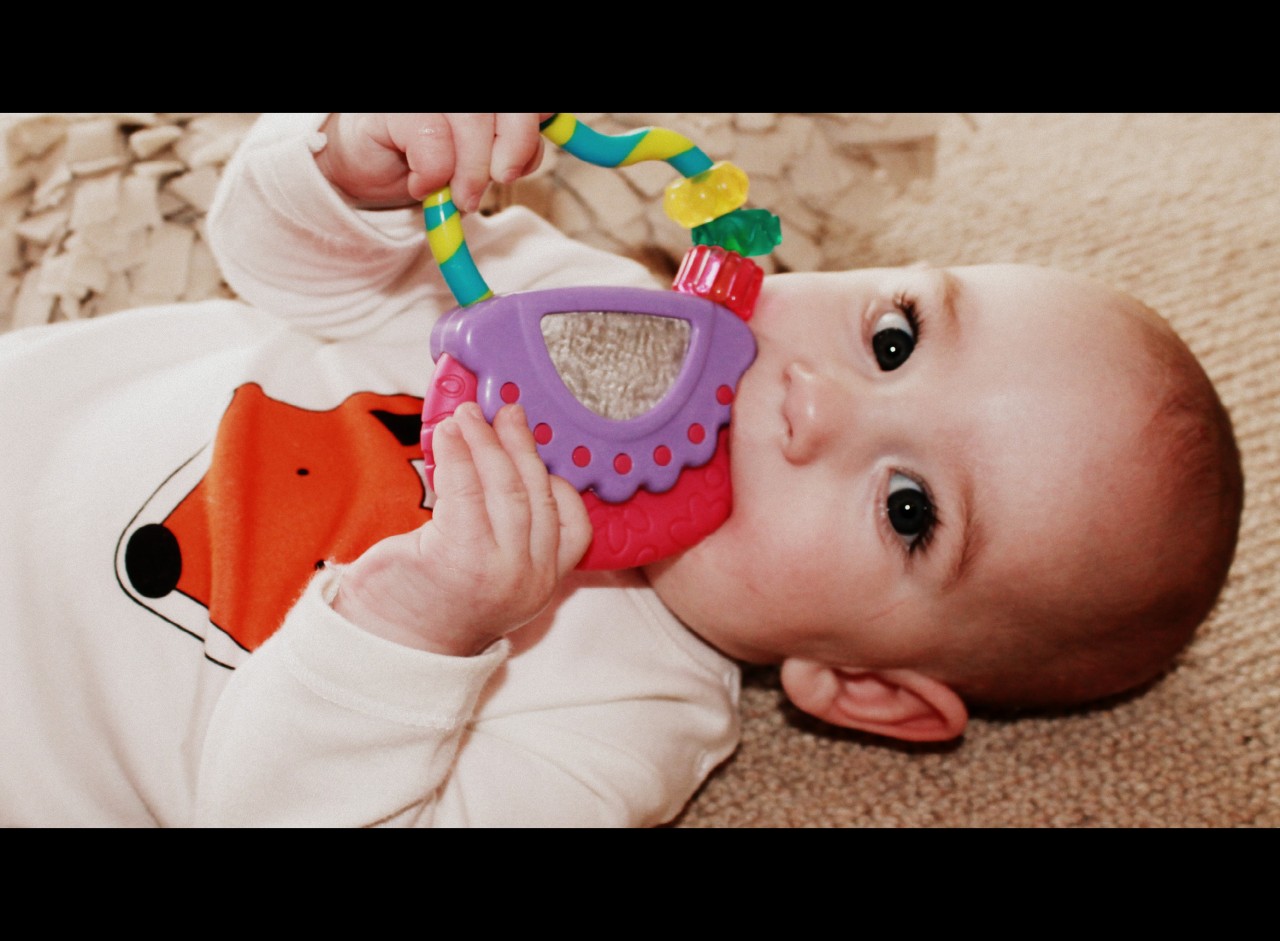 H9 Baby Threads Thursday: Tommy and Lottie