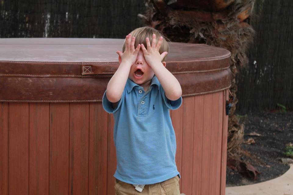 11017675 10152774420257190 7691258071907039284 n Tell Waltons how you keep your kids entertained in your garden, and win a wooden playhouse!